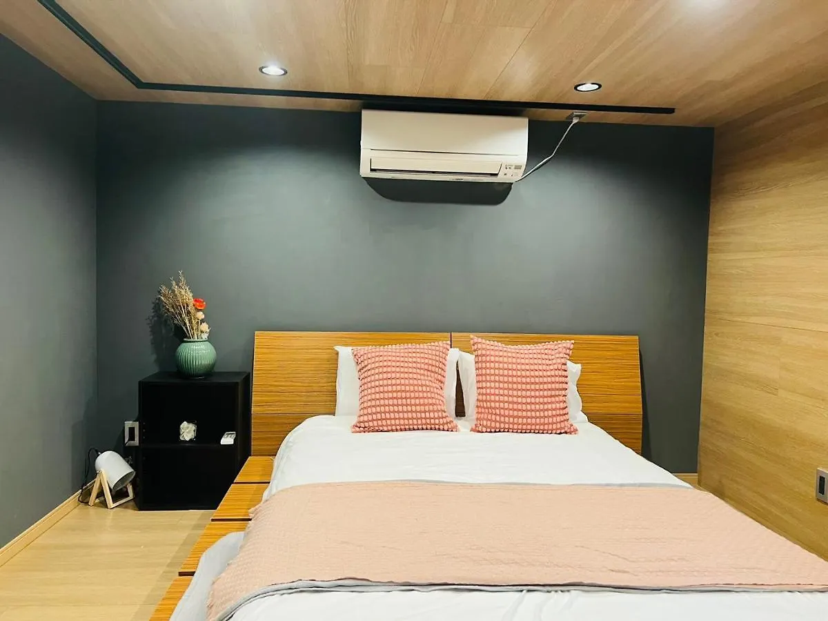 Ueno House Apartment Tokyo 0*,  Japan
