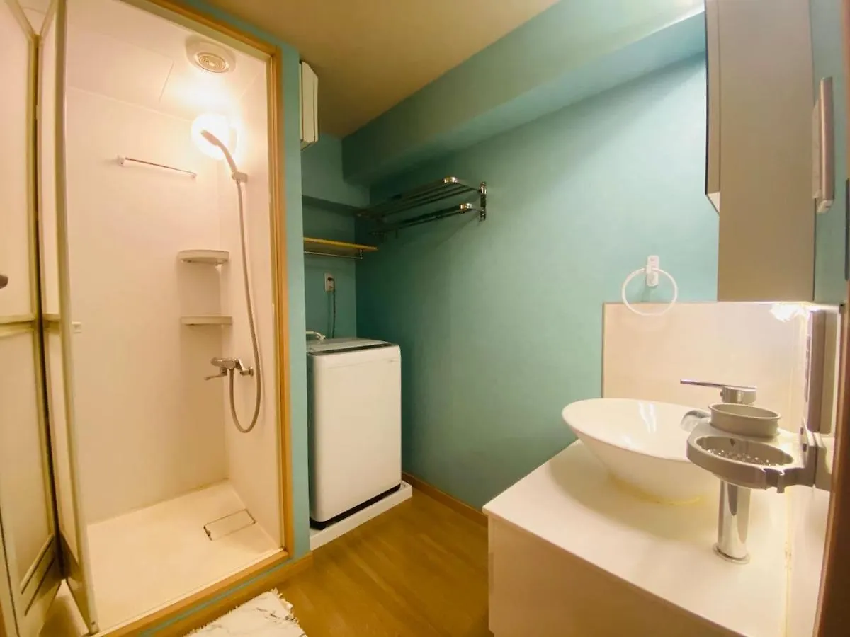דירות טוקיו Ueno House 0*,  יפן